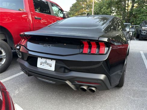 Used 2024 Ford Mustang GT Premium RWD image 5