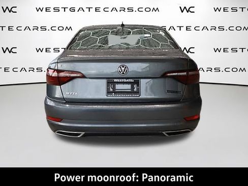 Used 2021 Volkswagen Jetta R-Line w/ R-Line Cold Weather Package FWD image 7