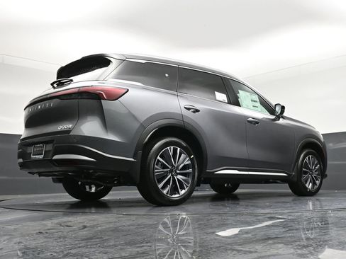 New 2026 INFINITI QX60 Luxe w/ Cargo Package AWD/4WD image 32