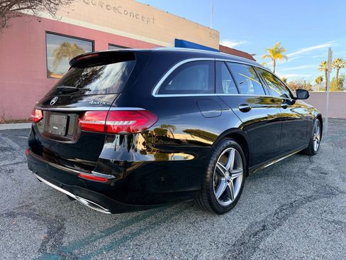 Used 2017 Mercedes-Benz E 400 4MATIC Wagon image 5