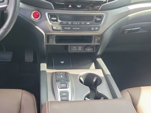 Used 2025 Honda Ridgeline RTL image 19