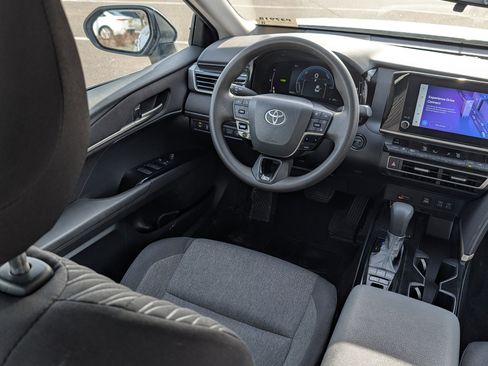 Certified 2025 Toyota Camry LE image 8