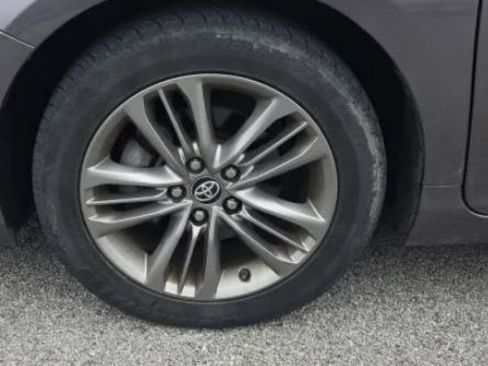 Used 2017 Toyota Camry SE image 6