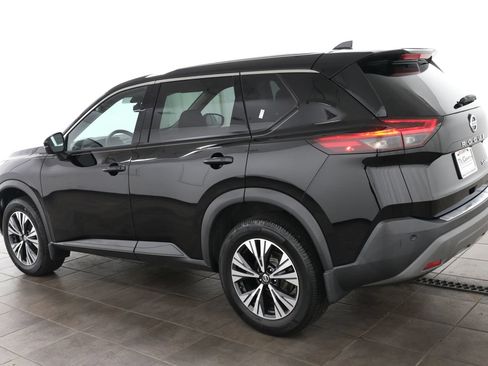 Used 2021 Nissan Rogue SV AWD/4WD image 3