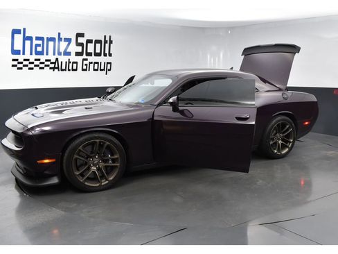 Used 2022 Dodge Challenger R/T Scat Pack w/ Dynamics Package RWD image 26