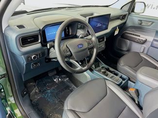 New 2025 Ford Maverick Lariat w/ Black Appearance Package video 3