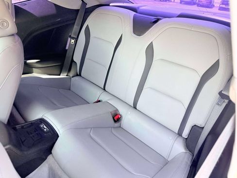 Used 2016 Chevrolet Camaro SS RWD image 16