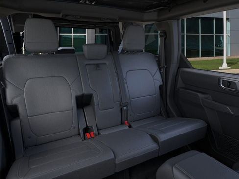 New 2025 Ford Bronco Outer Banks image 11