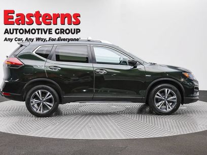Used 2019 Nissan Rogue SV w/ Sun & Sound Touring Package