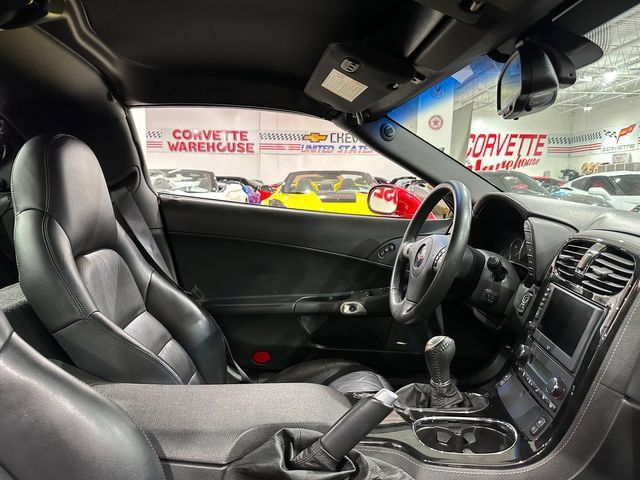Used 2009 Chevrolet Corvette Coupe w/ Preferred Equipment Group RWD image 13