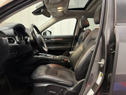 Used 2019 MAZDA CX-5 Touring FWD image 12