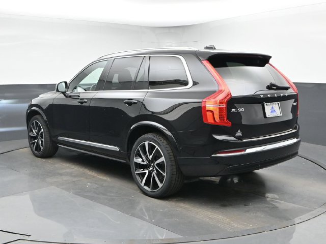 Used 2024 Volvo XC90 B6 Ultimate w/ Lounge Package AWD/4WD image 8