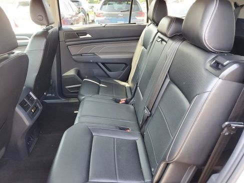 Used 2021 Volkswagen Atlas SE image 26