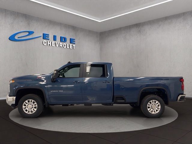 New 2026 Chevrolet Silverado 3500 LT w/ Safety Package AWD/4WD image 5