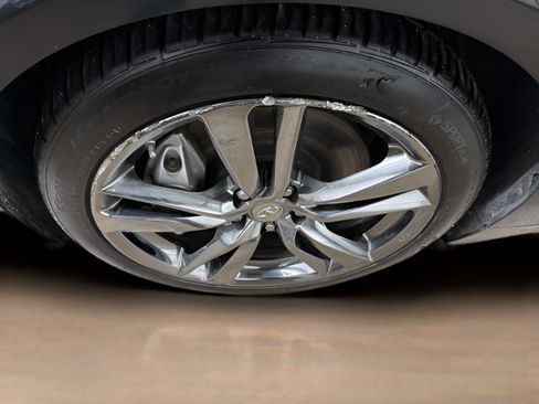 Used 2017 INFINITI Q50 Sport AWD/4WD image 30