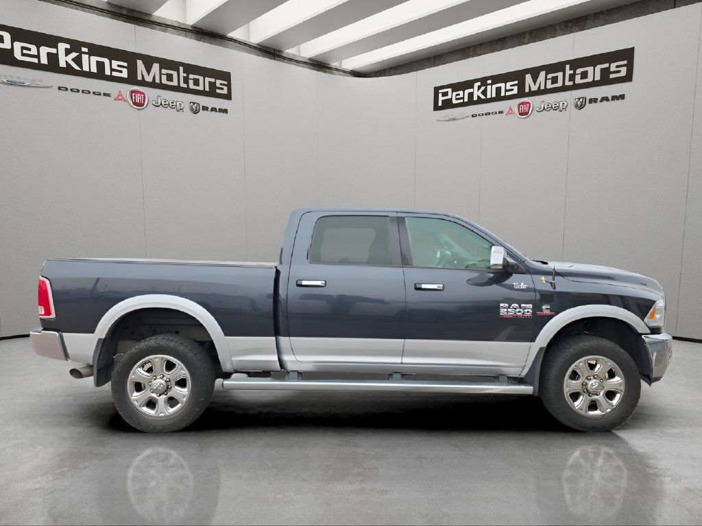 Used 2015 RAM 2500 Laramie w/ Convenience Group AWD/4WD image 9