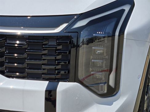 New 2026 Kia Sportage SX image 11