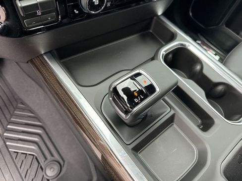New 2026 Chevrolet Silverado 1500 RST w/ RST All Star Premium Package AWD/4WD image 18