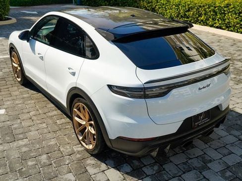 Used 2023 Porsche Cayenne Turbo GT image 44