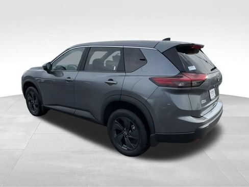 New 2026 Nissan Rogue SV w/ Cold Weather Package AWD/4WD image 5