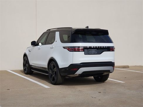 New 2026 Land Rover Discovery Limited Edition image 3