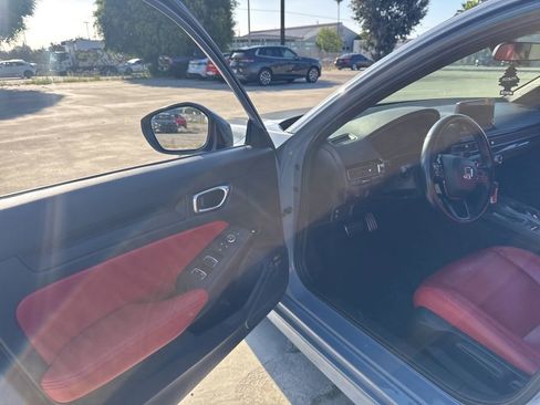 Used 2022 Honda Civic Sport image 16