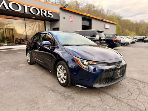 Used 2020 Toyota Corolla LE FWD image 10