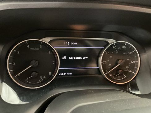 Used 2025 Nissan Rogue SV FWD image 15
