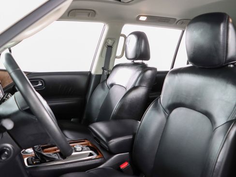 Used 2023 Nissan Armada SL w/ Captain's Chairs Package RWD image 25