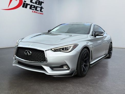 Used 2017 INFINITI Q60 Red Sport 400 AWD/4WD image 1