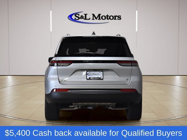 New 2026 Jeep Grand Cherokee Limited AWD/4WD image 12