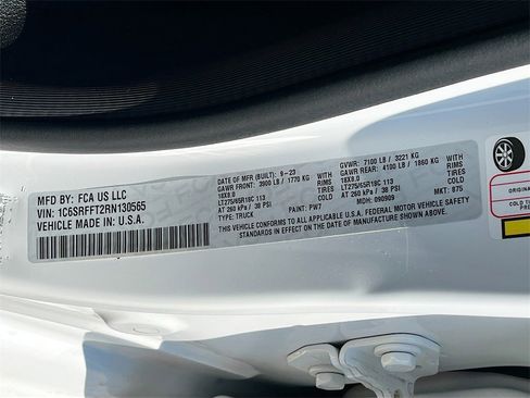 Used 2024 RAM 1500 Big Horn image 31