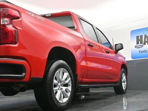 Used 2022 Chevrolet Silverado 1500 Custom image 19