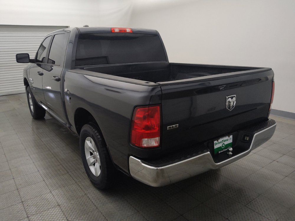 Used 2021 RAM 1500 Classic SLT RWD image 5