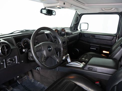 Used 2005 HUMMER H2 w/ Preferred Equipment Group AWD/4WD image 9