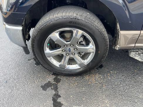 Certified 2022 Ford F150 Lariat AWD/4WD image 3