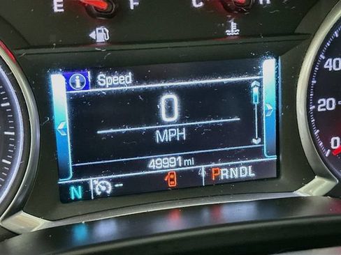 Used 2019 GMC Acadia SLT w/ Black Edition FWD image 16