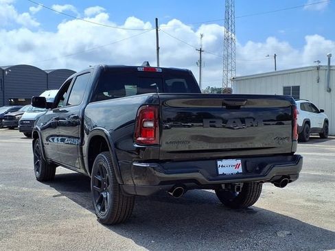 New 2026 RAM 1500 Laramie AWD/4WD image 3