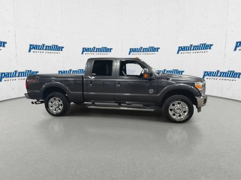 Used 2016 Ford F250 Lariat w/ Lariat Ultimate Package AWD/4WD image 13