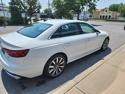 Used 2023 Audi A4 2.0T Premium w/ Convenience Package AWD/4WD image 13