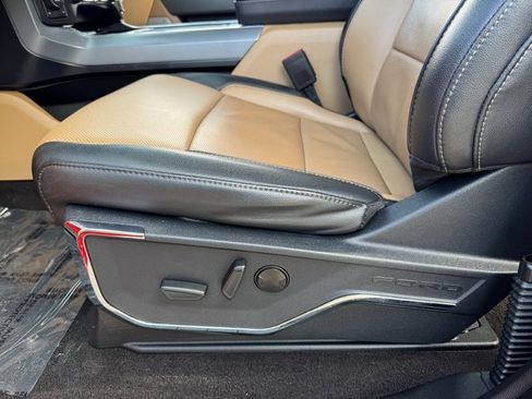 Used 2023 Ford F150 Lariat image 17