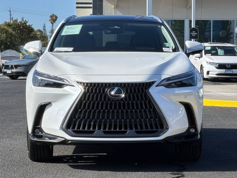 Used 2025 Lexus NX 450h+ AWD w/ Towing Package (2000 Lbs) image 6