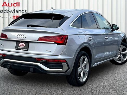 Used 2023 Audi Q5 2.0T Premium w/ Convenience Package image 6