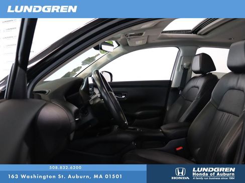 Used 2023 Honda HR-V EX-L image 10