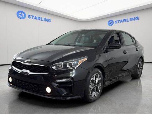 Used 2019 Kia Forte LXS image 16