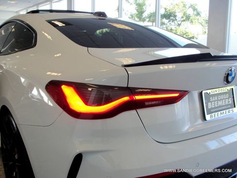 Used 2024 BMW M440i Coupe w/ Premium Package RWD image 84