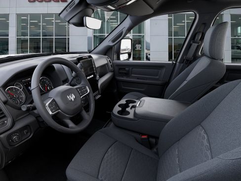 New 2026 RAM 2500 Tradesman AWD/4WD image 22