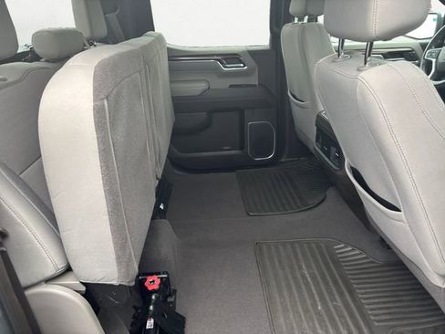 Used 2023 Chevrolet Silverado 1500 LT image 22