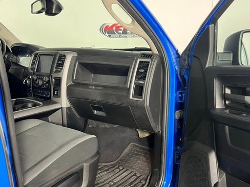 Used 2022 RAM 1500 Express w/ Wheel & Sound Group image 27