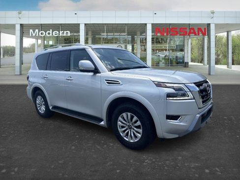 Certified 2024 Nissan Armada SV AWD/4WD image 7
